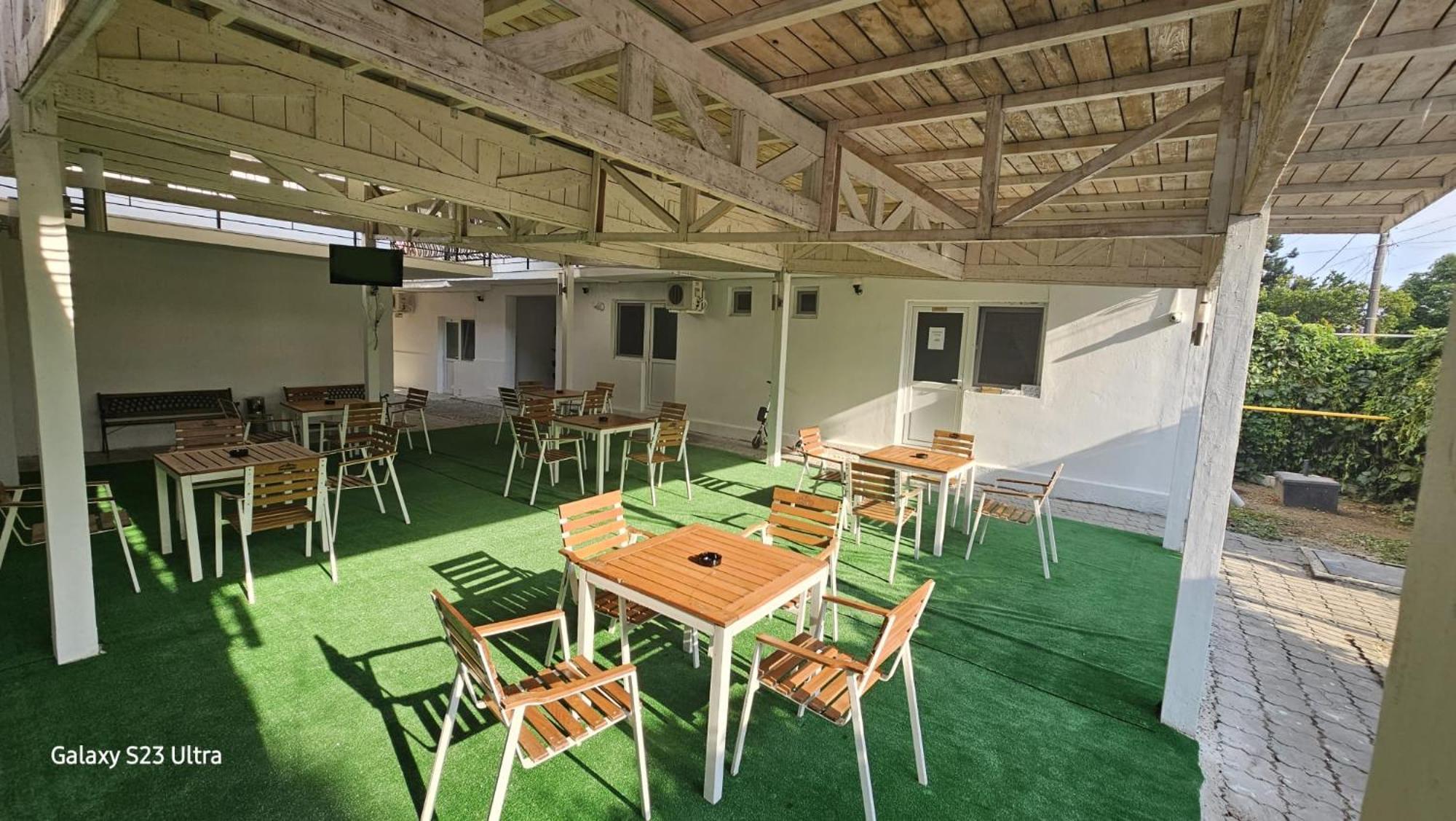 Mario Residence Костинешти Экстерьер фото
